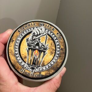 Candle witch company candle NWT